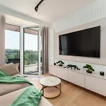 Delux Kasprowicza 20c Prywatny Parking Basen Sauna Oraz Silownia W Cenie * 코워브제크